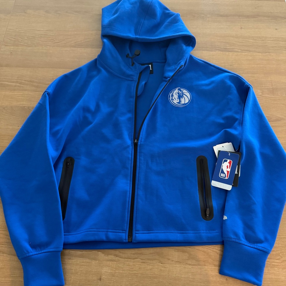 New Era Dallas Mavericks Womens Blue Full Zip Cropped Hoodie NBA Medium